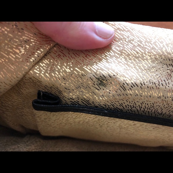 NWOT Patent Leather Snake Fold Over Clutch - Picture 11 of 12